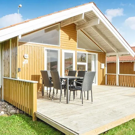 Fritidscenter 度假居 *